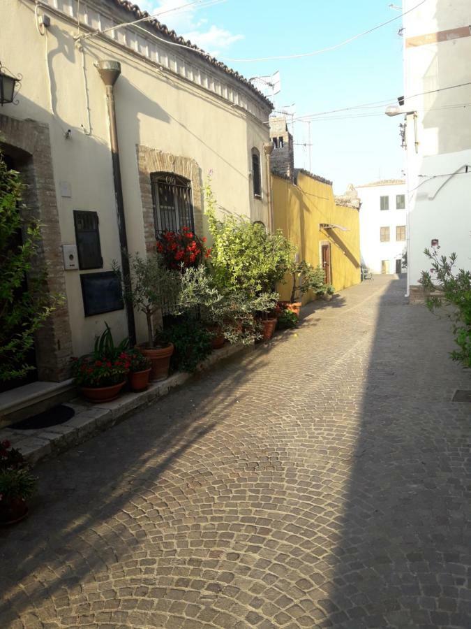 Dar Dhiafa Grassano Exterior foto